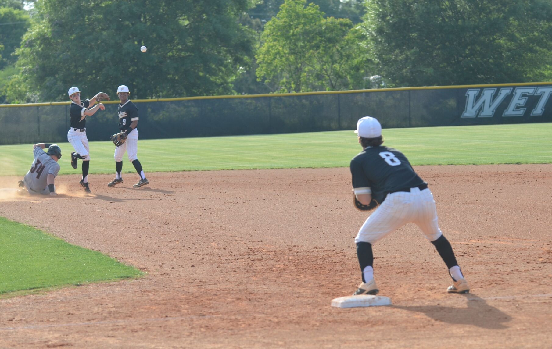 Wetumpka baseball area title
